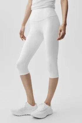 16" High-Waist Airbrush Capri - White
