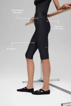 16” High-Waist Airlift Capri – Black