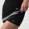 2" Alo Softsculpt Mid-Rise Short - Black