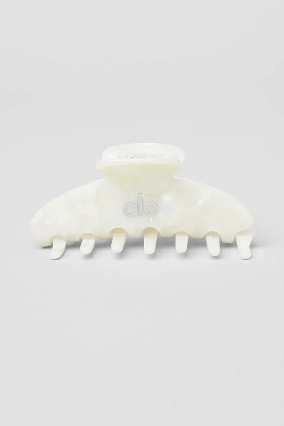 90'S Claw Clip - White Pearl