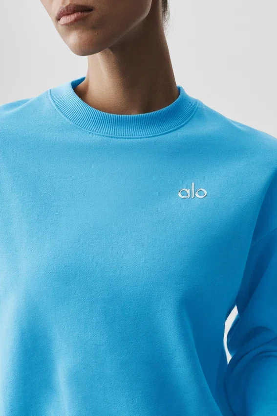 Accolade Crew Neck Pullover - Azure Blue