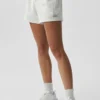 Accolade Short - White Heather