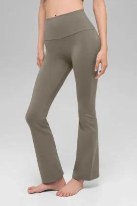 Airbrush High-Waist 7/8 Bootcut Legging – Light Cocoa