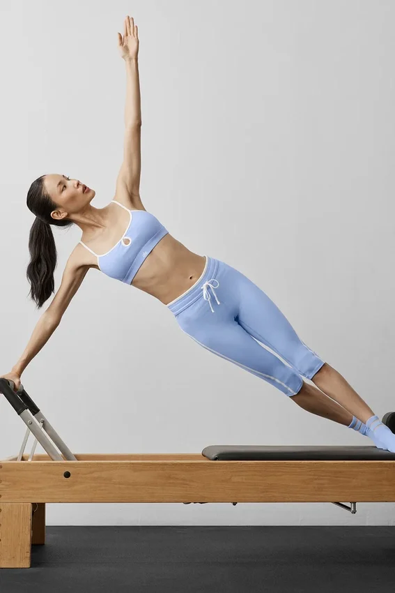 Airbrush High-Waist Race Pace Capri - Light Provence Blue/White