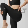 Airlift High-Waist 7/8 Horizon Legging - Black
