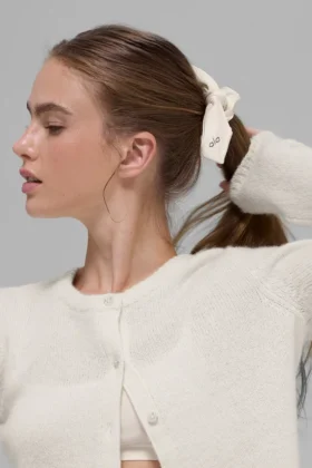 Airlift Rhythm Scrunchie – Ivory