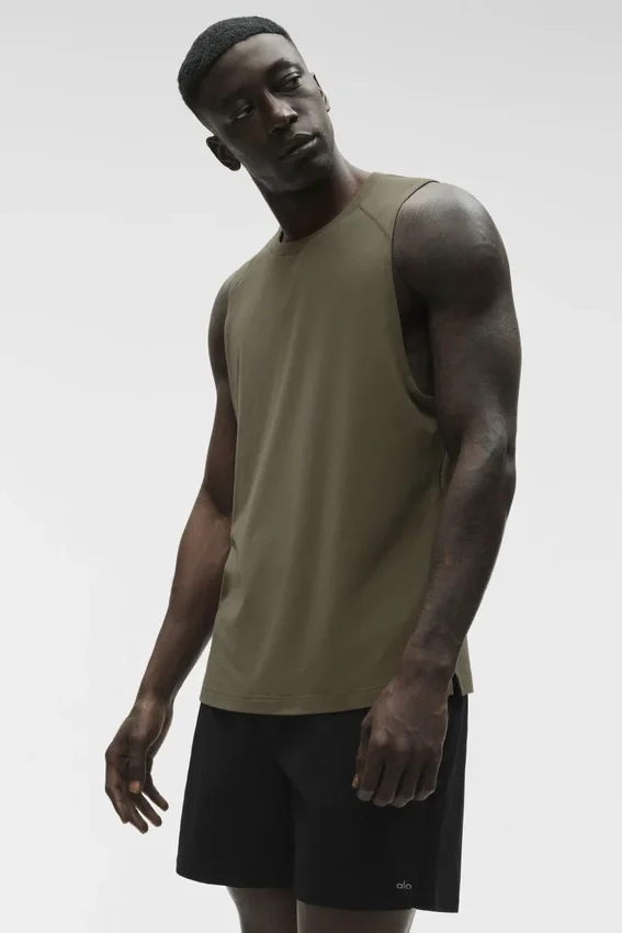 Alo Vapor Muscle Tank - Olive Tree