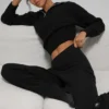 Cashmere Plush Waffle 1/4 Zip Pullover - Black