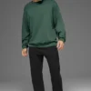 Chill Crew Neck Pullover - Clover Green