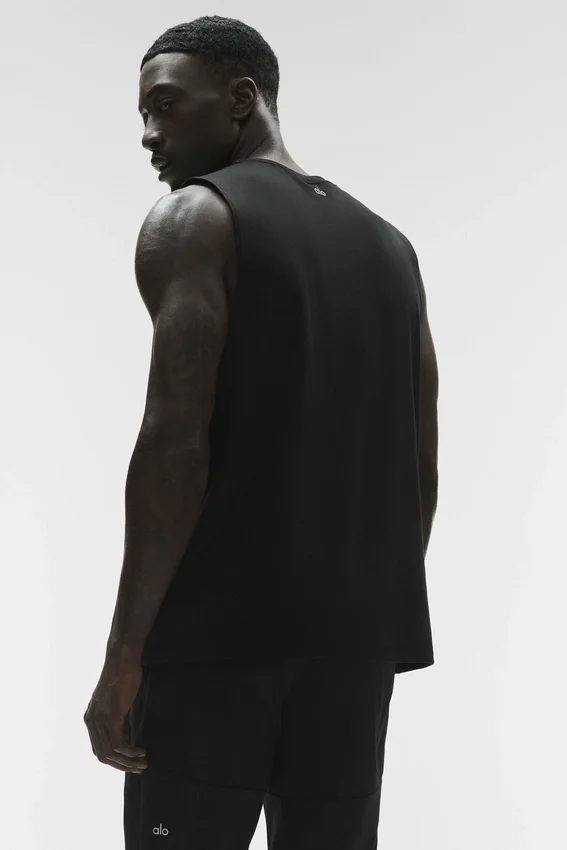 Conquer Muscle Tank - Black