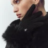 Courchevel Cashmere Gloves - Black