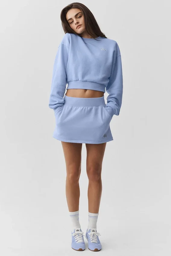 Cropped Accolade Crewneck - Light Provence Blue