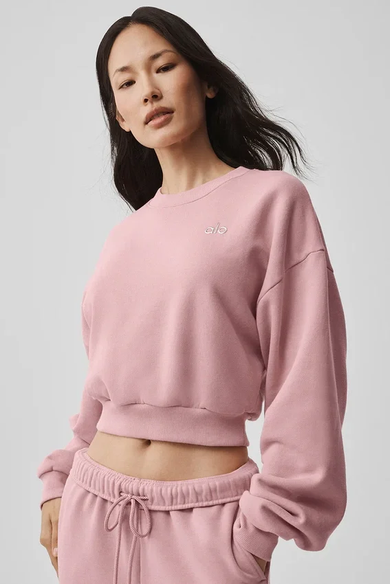 Cropped Accolade Crewneck - Vintage Pink