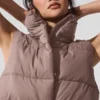 Cropped Gold Rush Puffer Vest - Mushroom