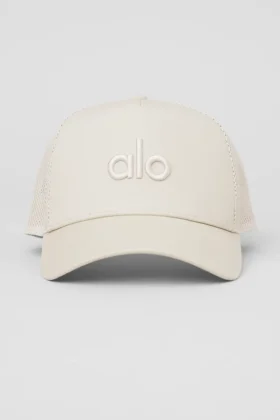 District Trucker Hat – Bone