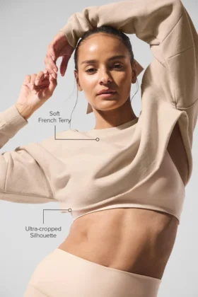 Extreme Cropped Pullover – Macadamia