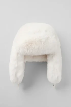Faux Fur Starstruck Hat – Ivory