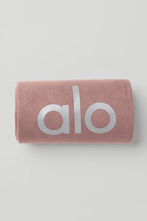 Grounded No-Slip Towel - Smoky Quartz
