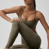 High-Waist Airlift Legging - Olive Tree