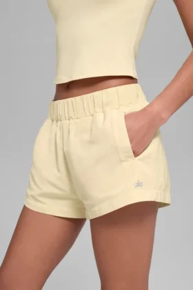 High-Waist Socialite Short – Candlelight Yellow