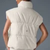 Incline Puffer Vest - Ivory
