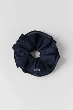 Mesh Sweet Nothing Oversize Scrunchie – Navy