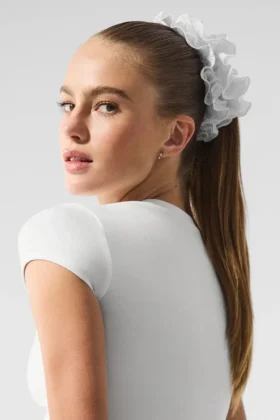 Micro Plisse Oversize Scrunchie – White