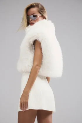 Opulent Faux Fur Cropped Vest – Ivory