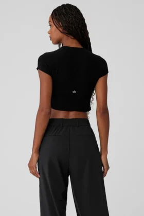 Ribbed Sea Coast Cropped Short Sleeve Tee – Black