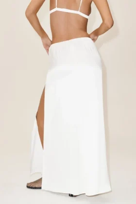Silk Blend Low-Rise Radiance Long Skirt – White