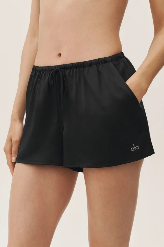 Silk Blend Radiance Short - Black