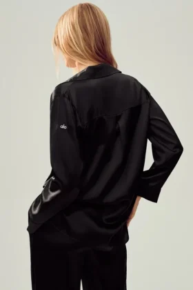 Silk Luminous Button up – Black