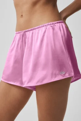 Silk Luminous Short – Candy Heart Pink