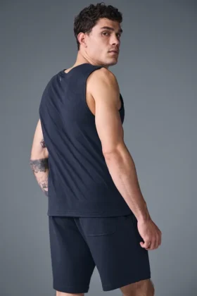 The Triumph Muscle Tank – Navy