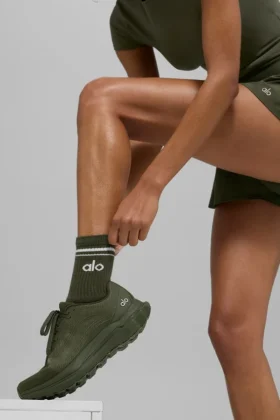 Unisex Half-Crew Throwback Sock – Green Olive/White