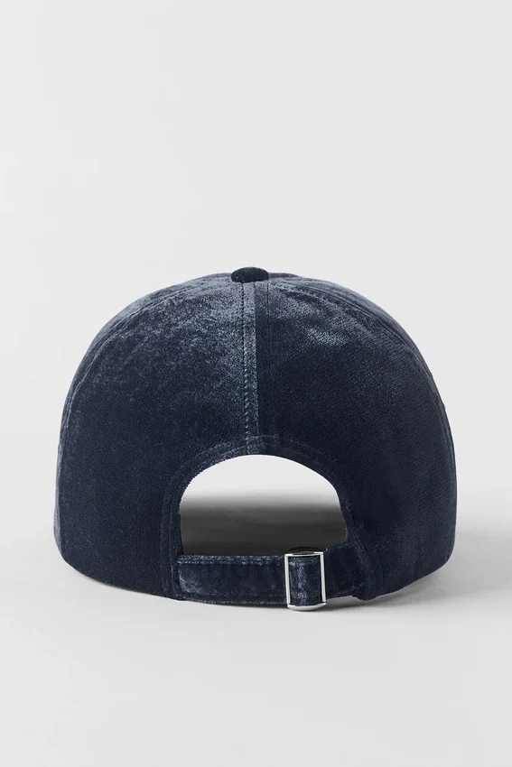 Velvet Off-Duty Cap - Navy