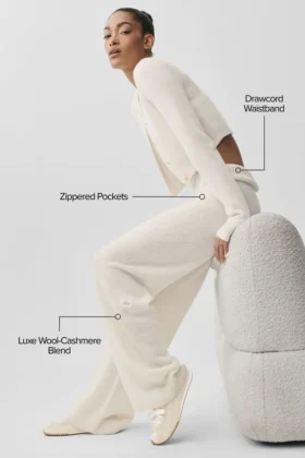 Wool Cashmere High-Waist New Class Wide Leg Pant – Ivory